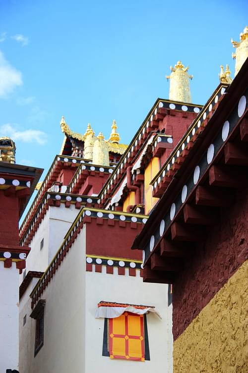 Visit Diskit Monastery