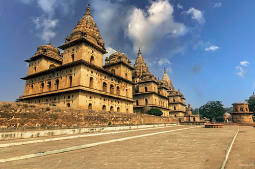Take a guided heritage walk through Orchha