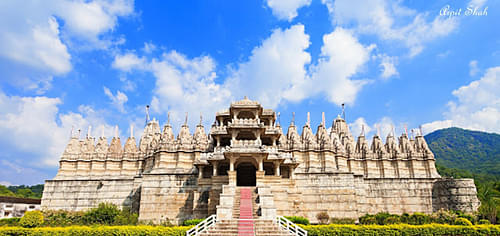 Ranakpur Jain Temple: Feel The Essence Of Spirituality