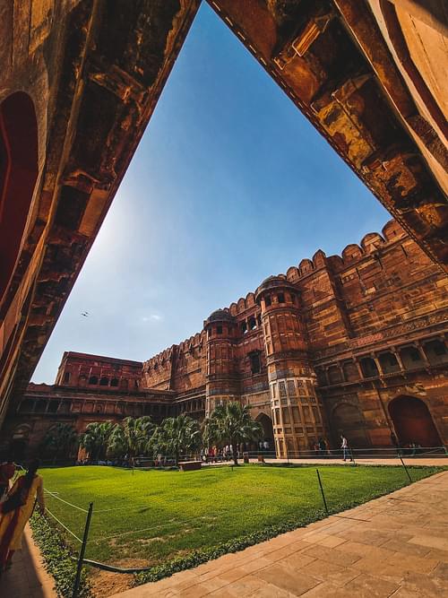 Agra Fort: Watch The Magic Of Lights & Sounds