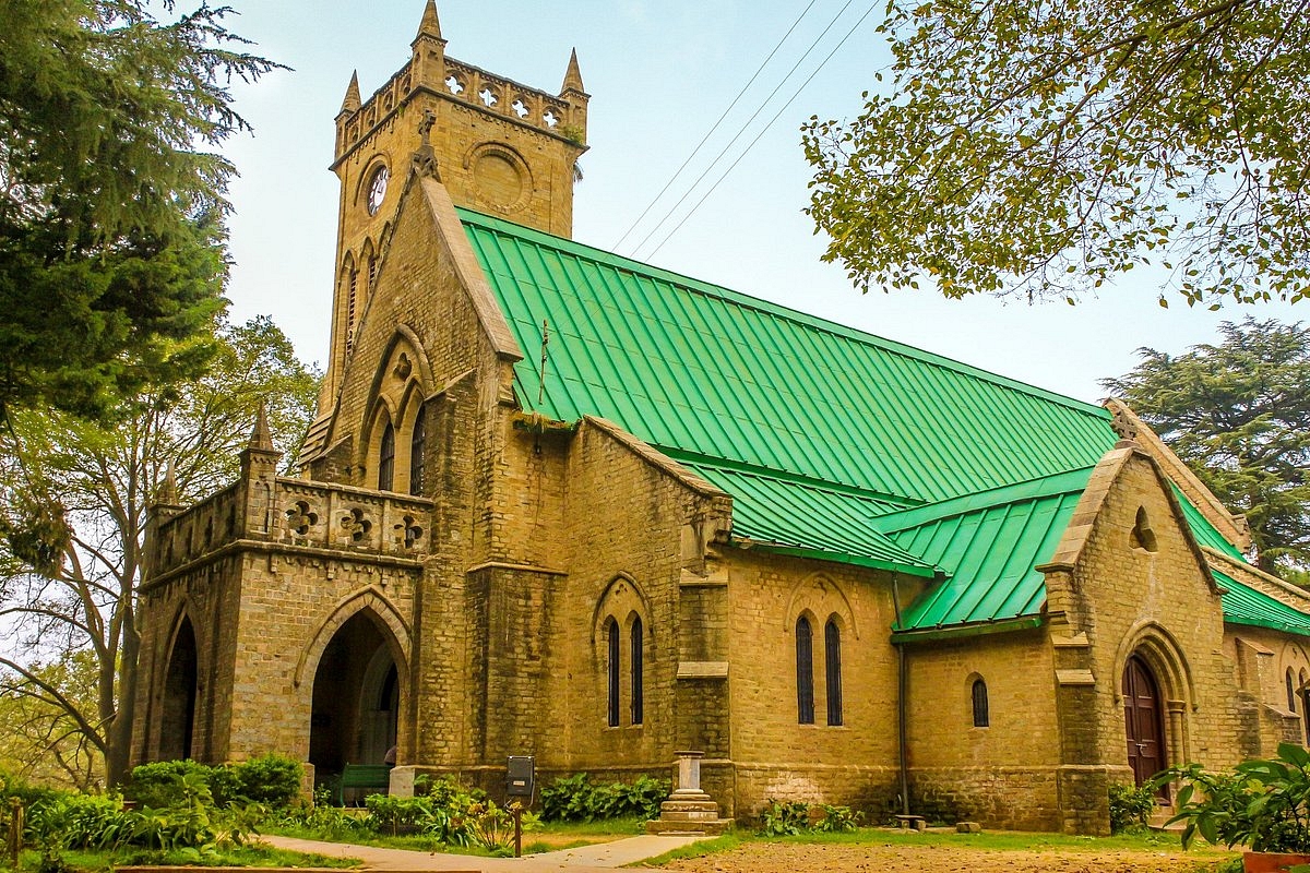 Visit Kasauli's Churches