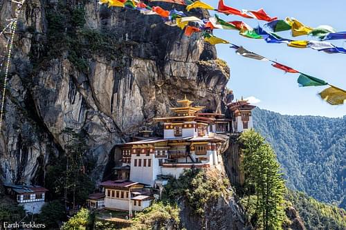 Sacred Clifftop: Tiger's Nest Monastery